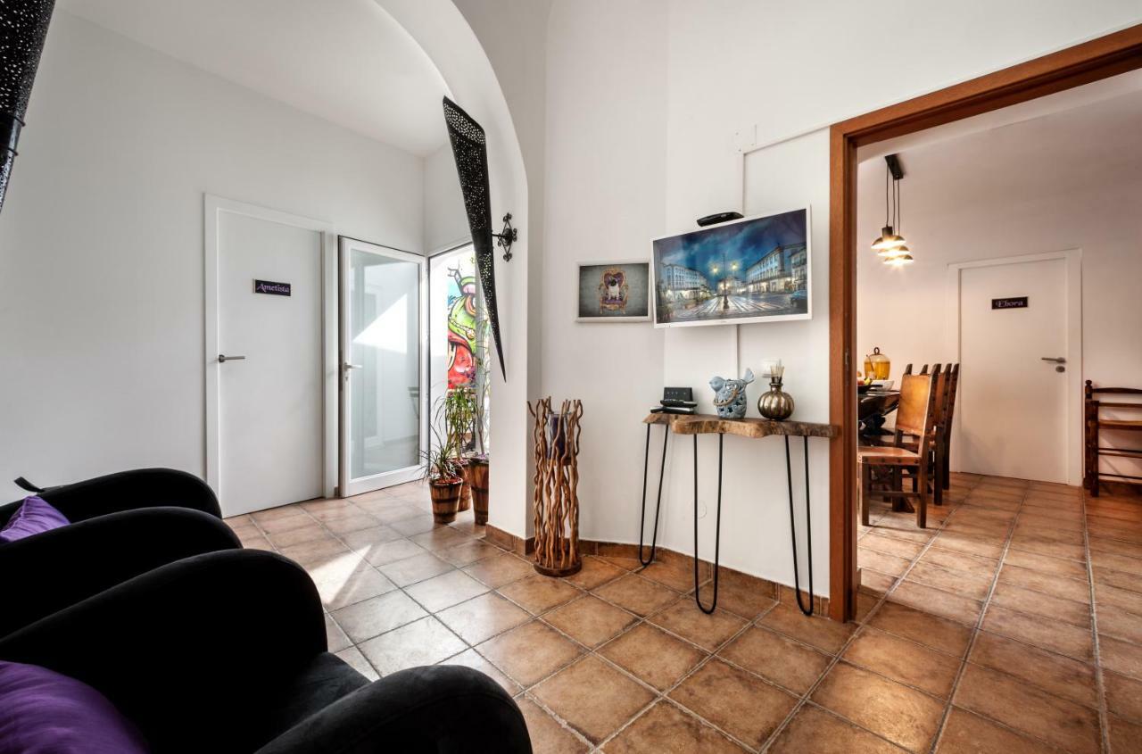 Peacock House Hotel Евора Екстериор снимка